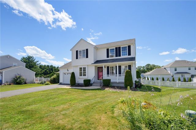 30 Gianna Drive, Cranston, RI 02921