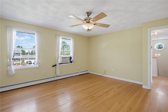 30 Gianna Drive, Cranston, RI 02921