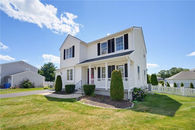 30 Gianna Drive, Cranston, RI 02921