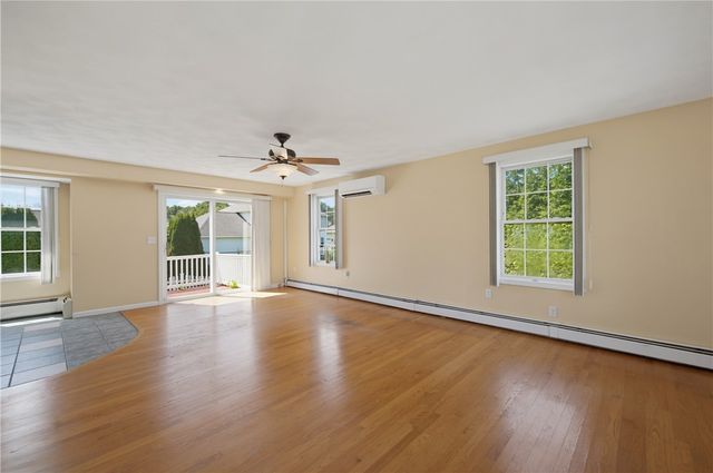 30 Gianna Drive, Cranston, RI 02921