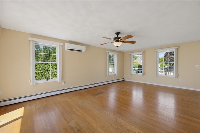 30 Gianna Drive, Cranston, RI 02921