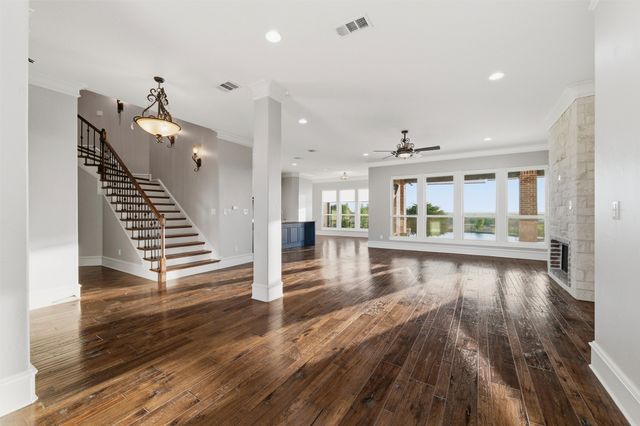 110 Eagles Roost Circle, Ennis, TX 75119