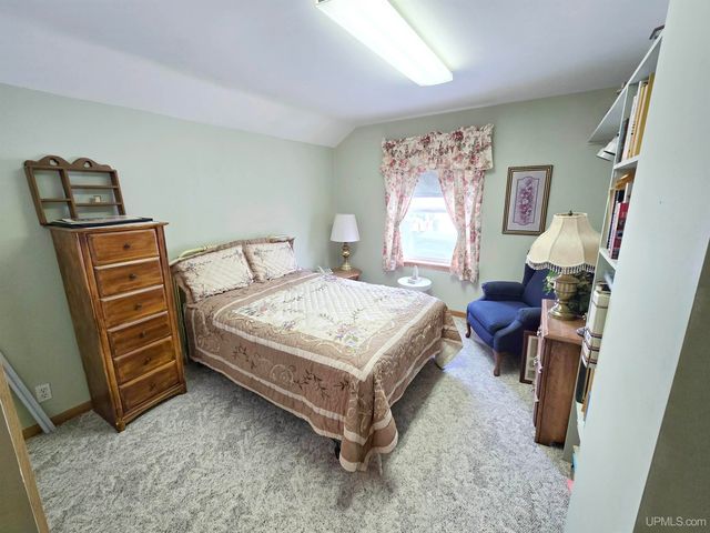 205 Iron Mountain Street, Iron Mountain, MI 49801