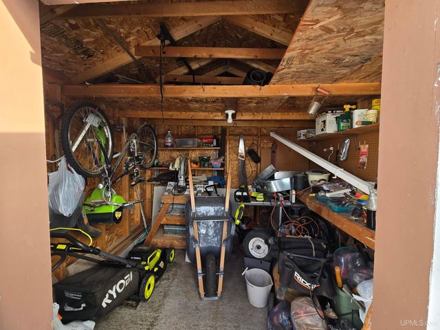 205 Iron Mountain Street, Iron Mountain, MI 49801