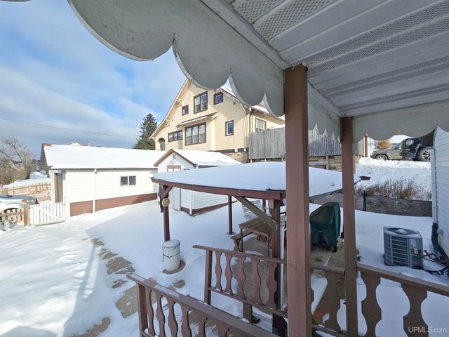 205 Iron Mountain Street, Iron Mountain, MI 49801