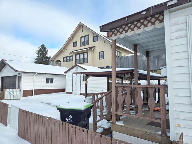 205 Iron Mountain Street, Iron Mountain, MI 49801