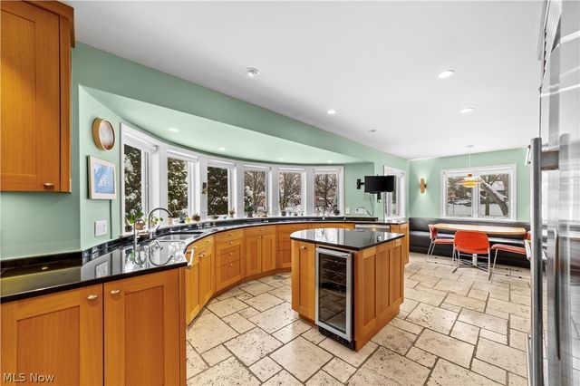 2408 Beachwood Boulevard, Beachwood, OH 44122