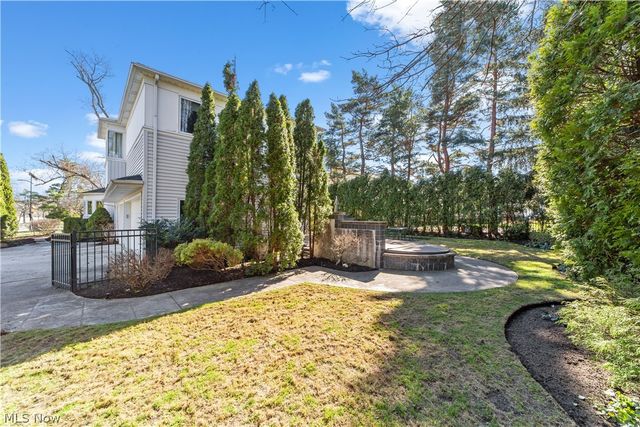 2408 Beachwood Boulevard, Beachwood, OH 44122