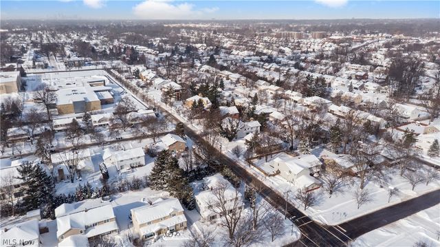 2408 Beachwood Boulevard, Beachwood, OH 44122