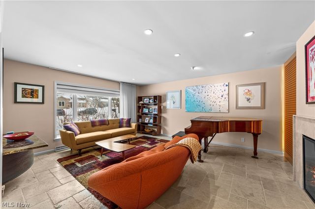 2408 Beachwood Boulevard, Beachwood, OH 44122