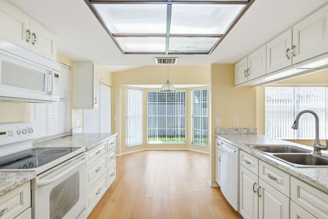 3836 TARPON POINTE CIRCLE, Palm Harbor, FL 34684