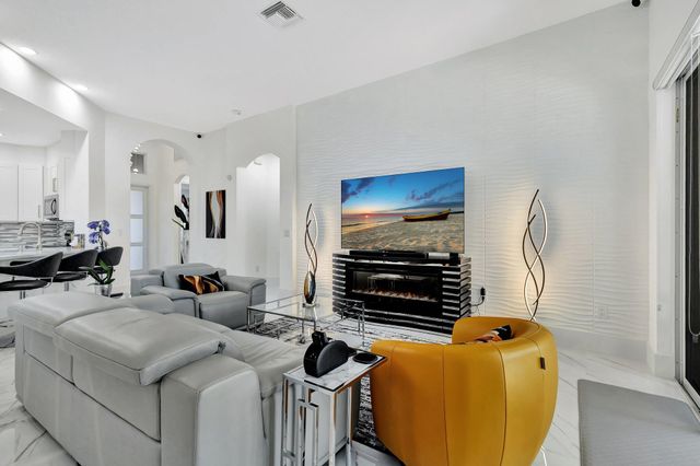 6623 Southport Drive, Boynton Beach, FL 33472