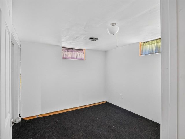 131 Iroquois Avenue, Essex Junction, VT 05452