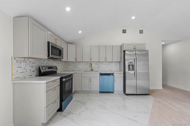 22917 144th Avenue, Springfield Gardens, NY 11413