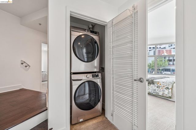 438 W Grand Ave 420, Oakland, CA 94612