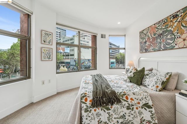 438 W Grand Ave 420, Oakland, CA 94612