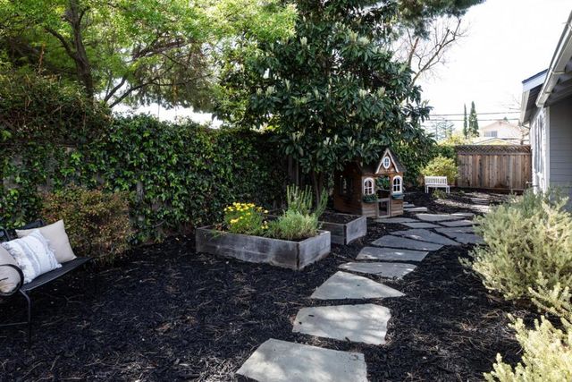 793 Calderon Avenue, Mountain View, CA 94041