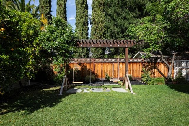 793 Calderon Avenue, Mountain View, CA 94041