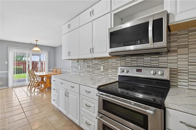 3764 Purebred DR, Virginia Beach, VA 23453