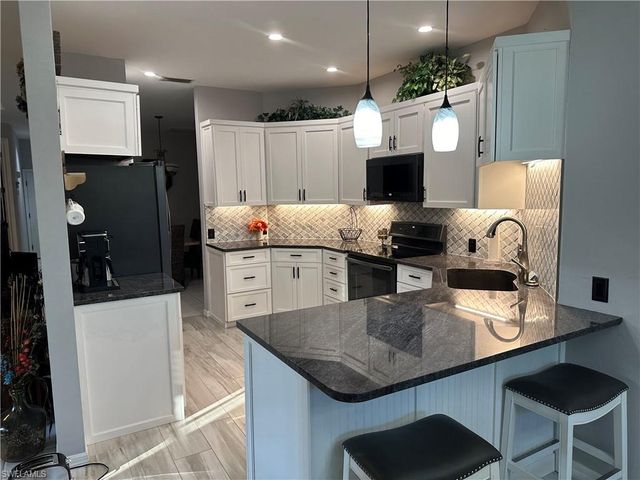 8564 Fairway BEND, Estero, FL 33967