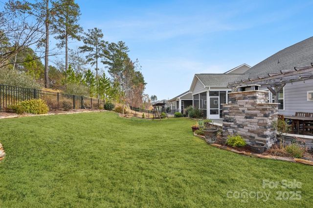 5105 Chegall Crossing Way, Mount Holly, NC 28120
