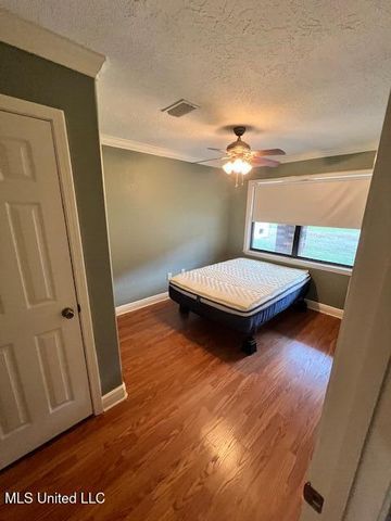 3401 Havill Road, Gautier, MS 39553