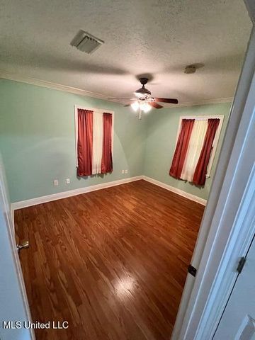 3401 Havill Road, Gautier, MS 39553