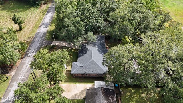 3401 Havill Road, Gautier, MS 39553