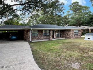 3401 Havill Road, Gautier, MS 39553