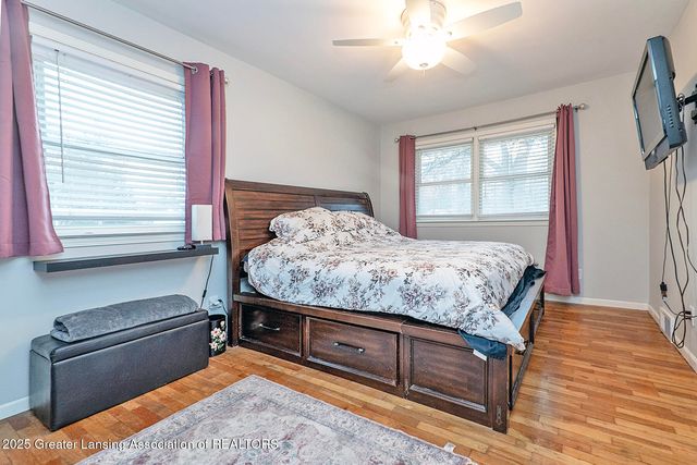 2209 Haslett Road, East Lansing, MI 48823