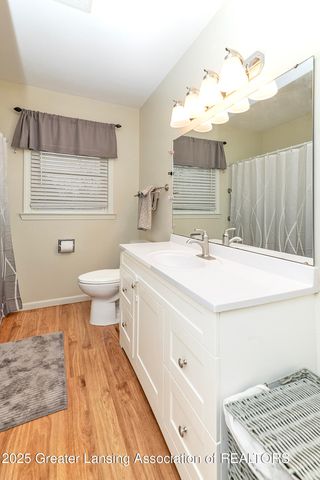 2209 Haslett Road, East Lansing, MI 48823