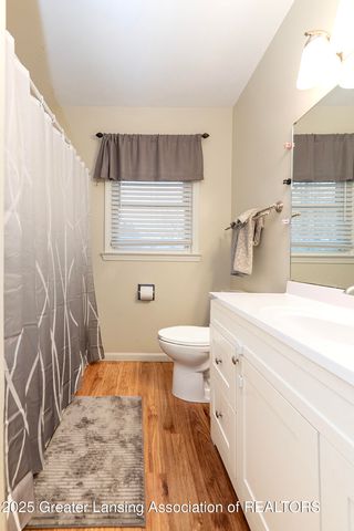 2209 Haslett Road, East Lansing, MI 48823