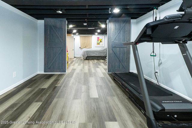 2209 Haslett Road, East Lansing, MI 48823