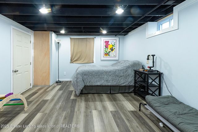 2209 Haslett Road, East Lansing, MI 48823