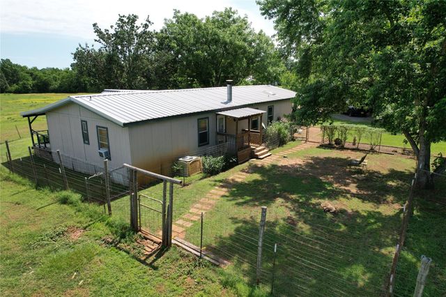 535 County Road 1710, Grapeland, TX 75844