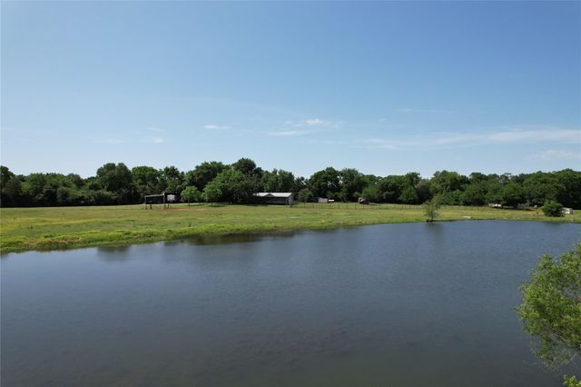 535 County Road 1710, Grapeland, TX 75844
