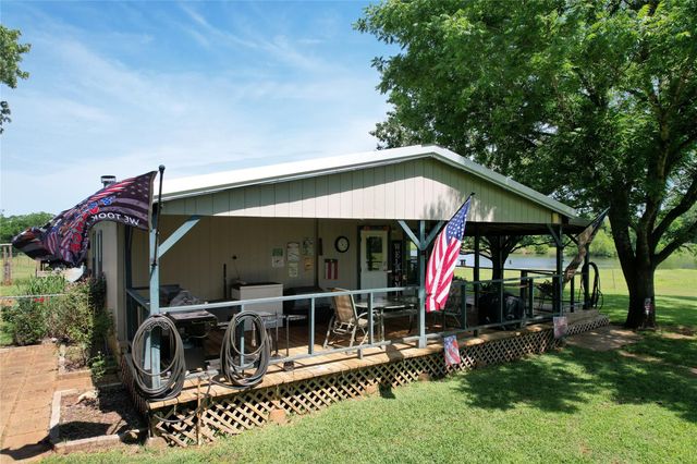 535 County Road 1710, Grapeland, TX 75844