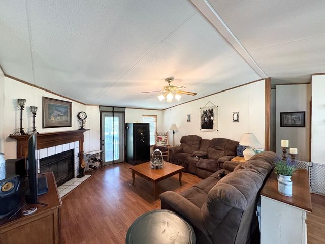 535 County Road 1710, Grapeland, TX 75844