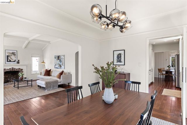 4261 Detroit, Oakland, CA 94619