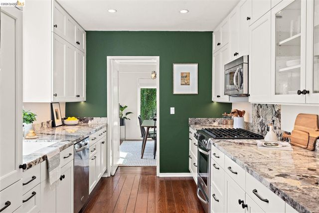 4261 Detroit, Oakland, CA 94619