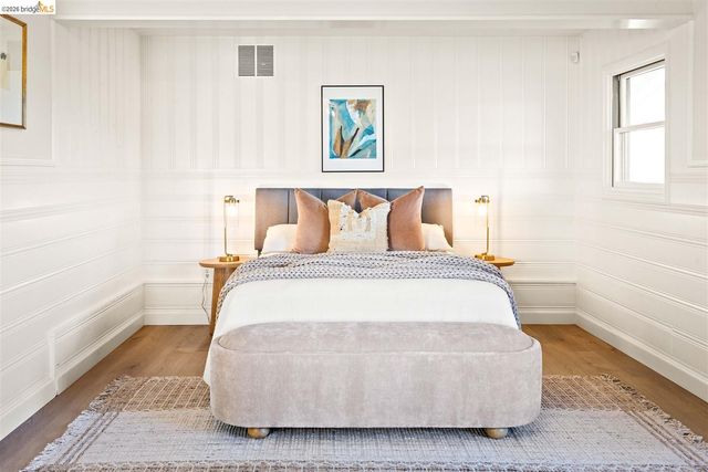 4261 Detroit, Oakland, CA 94619