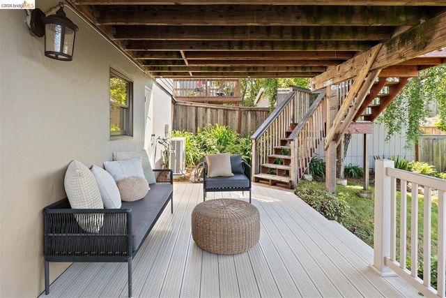 4261 Detroit, Oakland, CA 94619