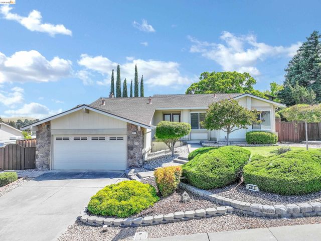 2411 Los Prados Way, Antioch, CA 94509