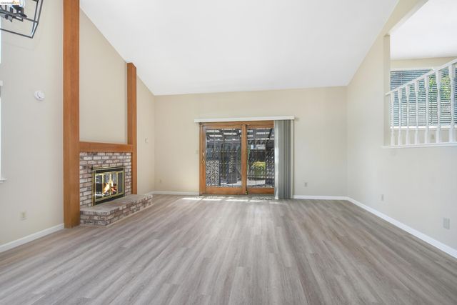 2411 Los Prados Way, Antioch, CA 94509
