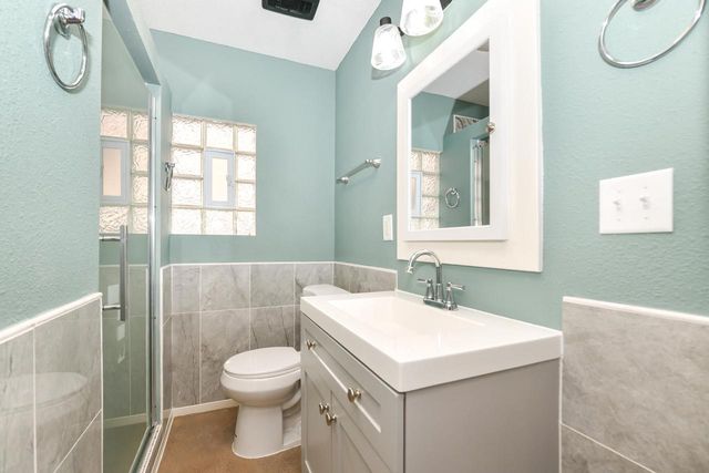 2956 N 39th STREET, Milwaukee, WI 53210