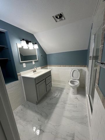 2956 N 39th STREET, Milwaukee, WI 53210