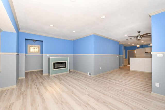 2956 N 39th STREET, Milwaukee, WI 53210