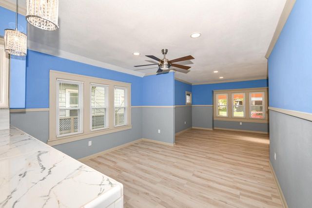 2956 N 39th STREET, Milwaukee, WI 53210