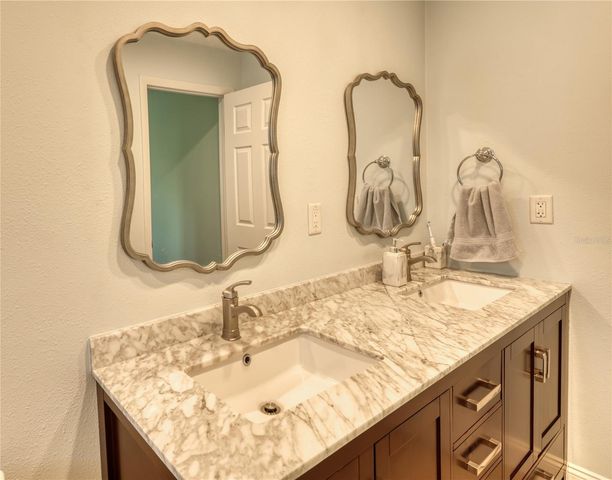 2108 PORTSIDE PASSAGE, Palm Harbor, FL 34685