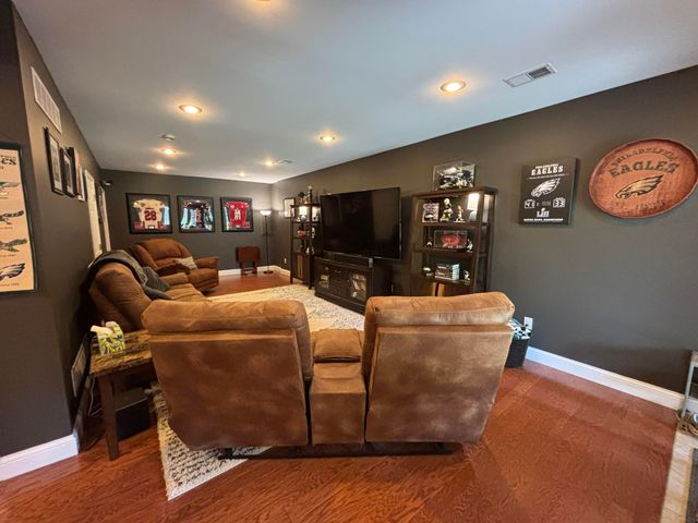 3097 Caversham Park Lane, Lexington, KY 40509